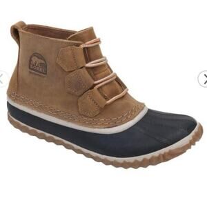 SOREL Women's Out N About Leather Duck Boots size 8.5